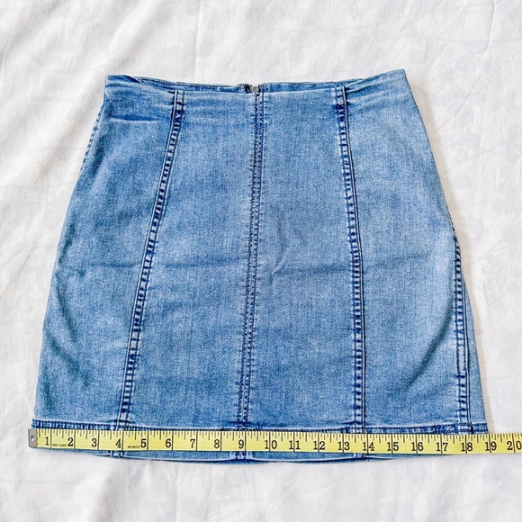 Free People Modern Femme Denim Stretch Skirt (Size: 8) - Picture 14 of 14